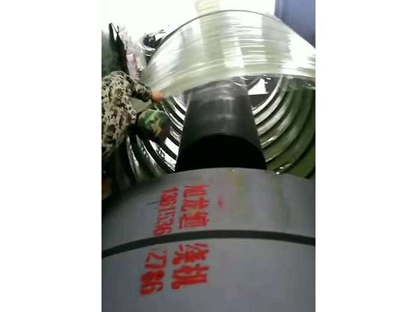 玻璃鋼電纜管纏繞機(jī)